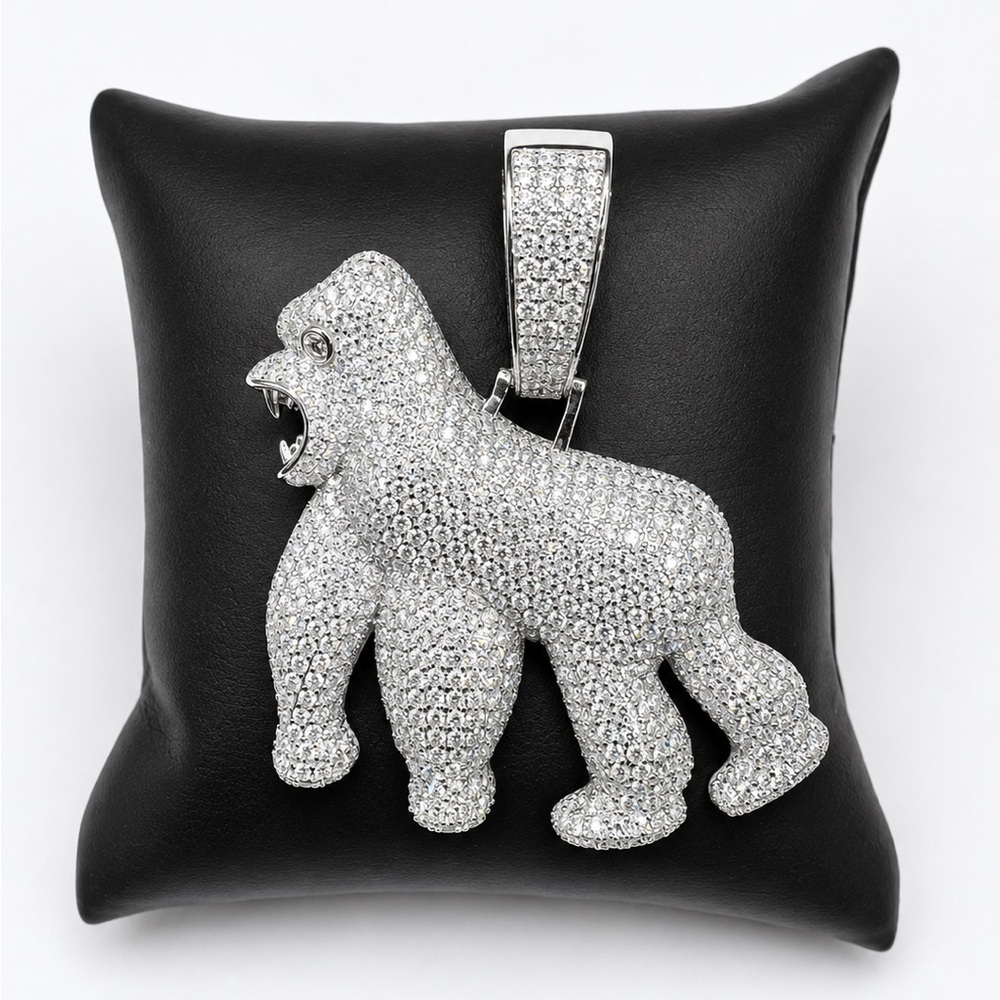 925 Sterling Silver 6.90CT MOISSANITE Iced Out Gorilla Pendant